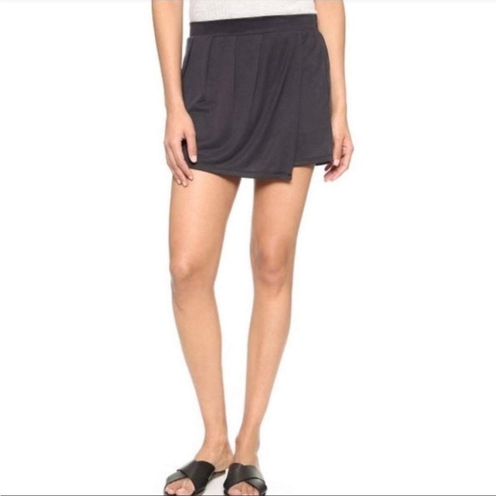 Splendid  Black Micro Mini Skirt elastic waist attached shorts (skort) SP